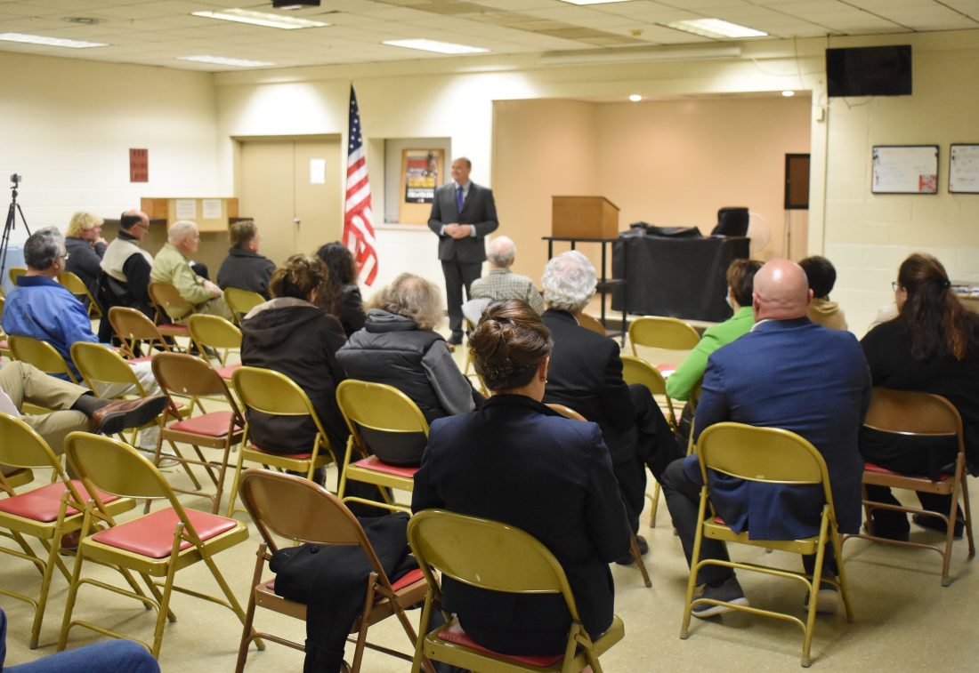 Reed Kicks Off ‘Farewell’ Tour Of Town Hall Meetings News, Sports